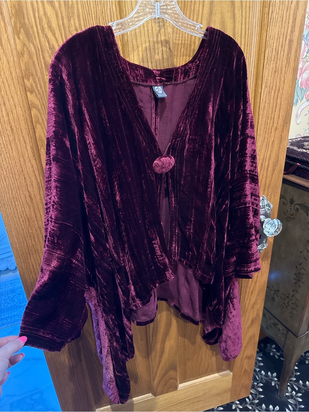Velvet Open-Front Shrug - Deep Wine